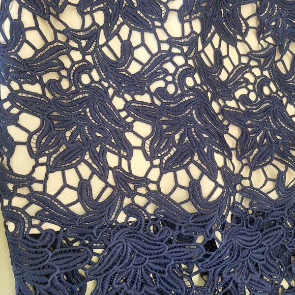 Revolve Keepsake dress - Picture 11 of 14